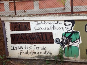 Cafés, templos y arte urbano