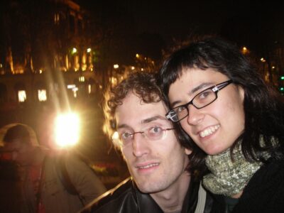 Paseo nocturno por el Sena, puentes y monumentos iluminados