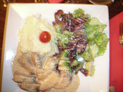 Cena con Naroa en restaurante de París