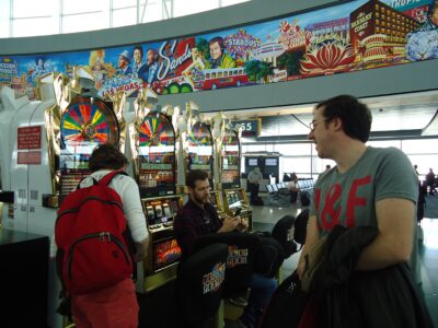SF y Las Vegas, 28 mar 2014