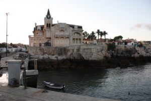 Castillos, pozos y marinas