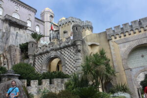 Palacio da Pena y vuelta por el puente rojo
