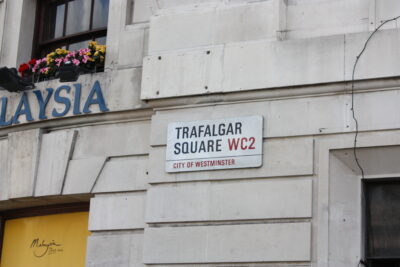 Trafalgar Square — placa WC2