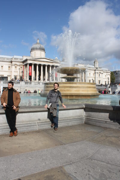 Trafalgar Square — National Gallery al fondo