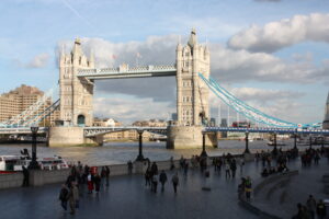 Hoy somos dos: Trafalgar, South Bank, Tower Bridge y vuelta de noche