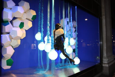 Liberty London — escaparate nocturno