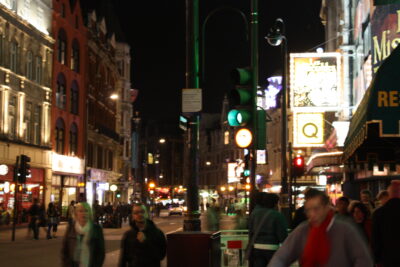 Shaftesbury Avenue / West End — cartel Les Misérables