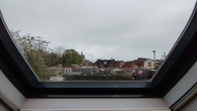 Vista desde la buhardilla del B&B en Gouda (torre Sint-Jan al fondo)