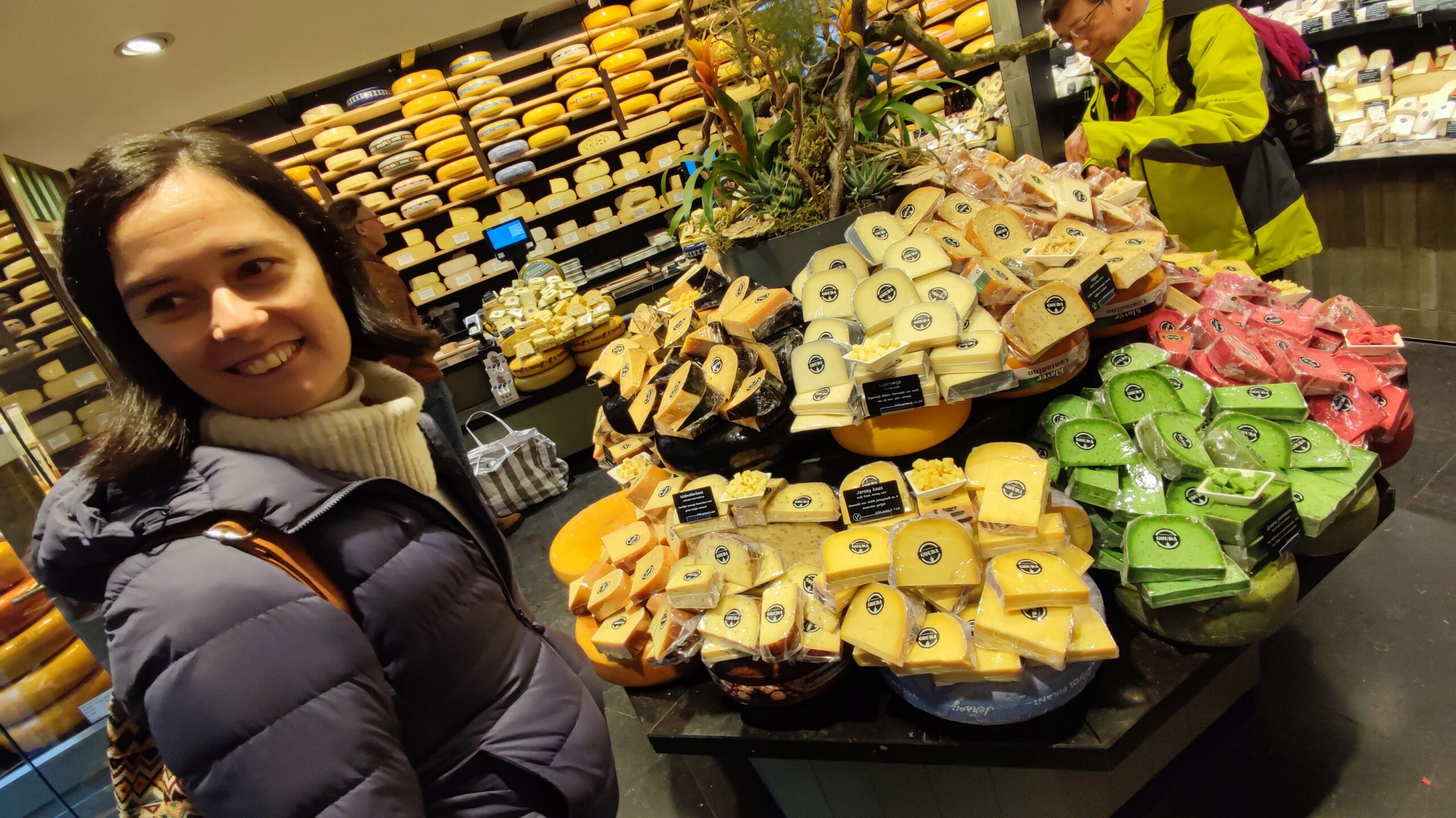 Interior de tienda de queso en Gouda