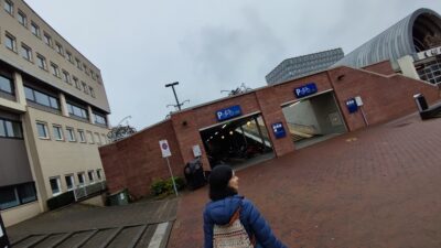 Aparcamiento de bicis junto a la estación NS de Gouda