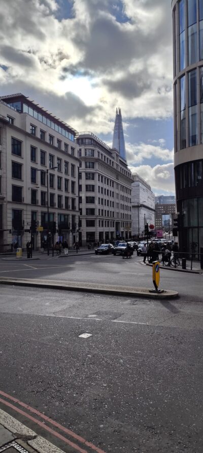 Londres 26 oct 2025 — 28