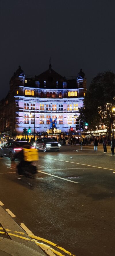 Londres 26 oct 2025 — 189