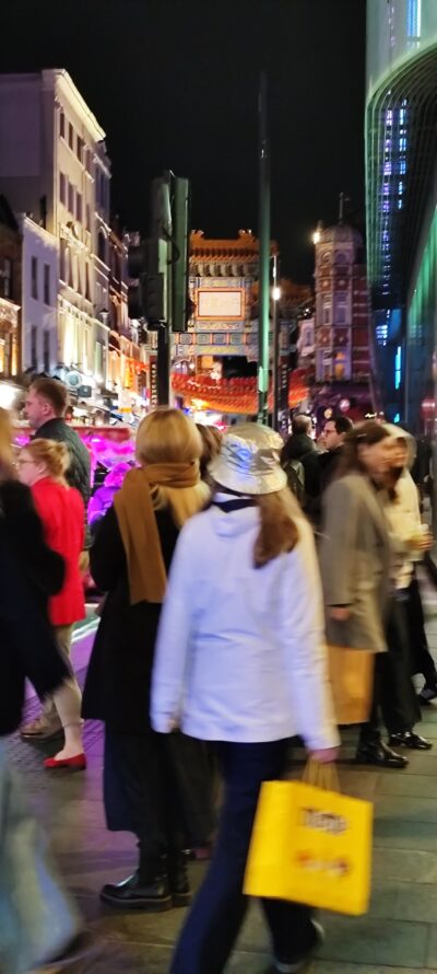 Londres 26 oct 2025 — 202