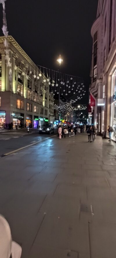 Londres 26 oct 2025 — 233