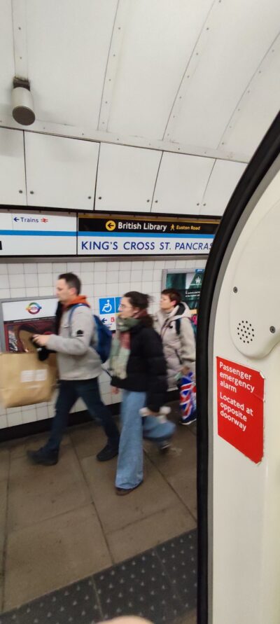 Londres 26 oct 2025 — 243