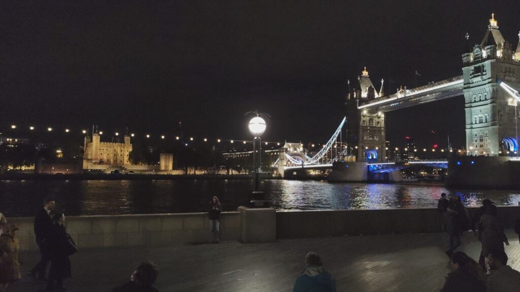 Londres 27 oct 2025 — 39