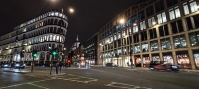 Londres 27 oct 2025 — 99