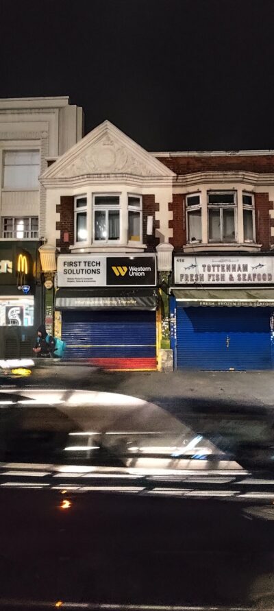 Londres 27 oct 2025 — 113