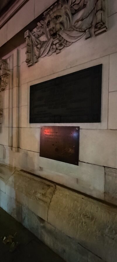 Londres 28 oct 2025 — 98