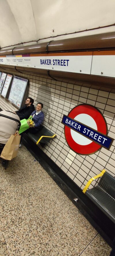 Londres 28 oct 2025 — 113