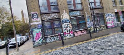 Londres 31 oct 2025 — 83