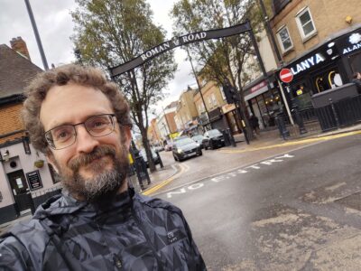 Londres 31 oct 2025 — 100