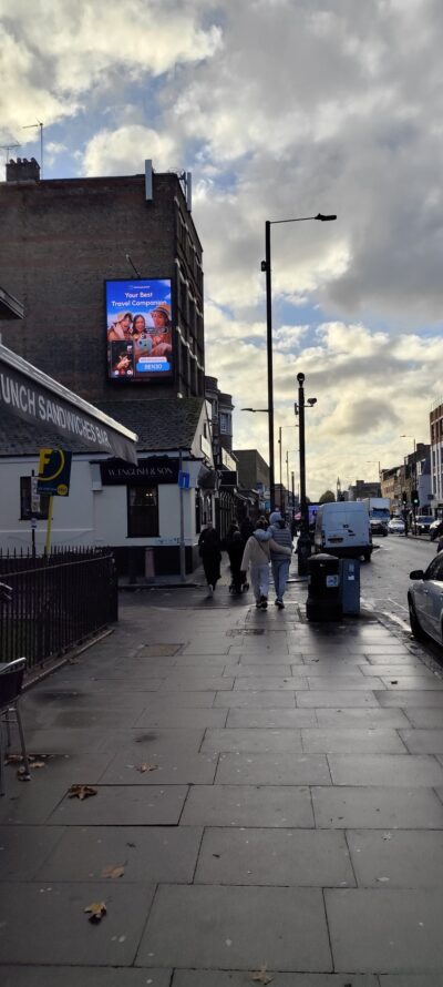 Londres 31 oct 2025 — 111