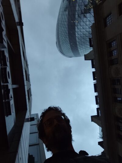 Londres 31 oct 2025 — 150