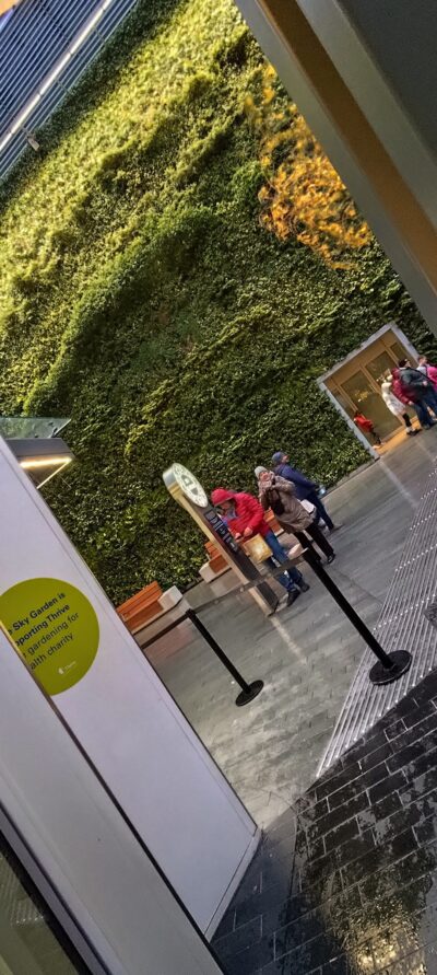 Londres 31 oct 2025 — 155