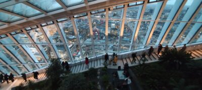 Londres 31 oct 2025 — 163