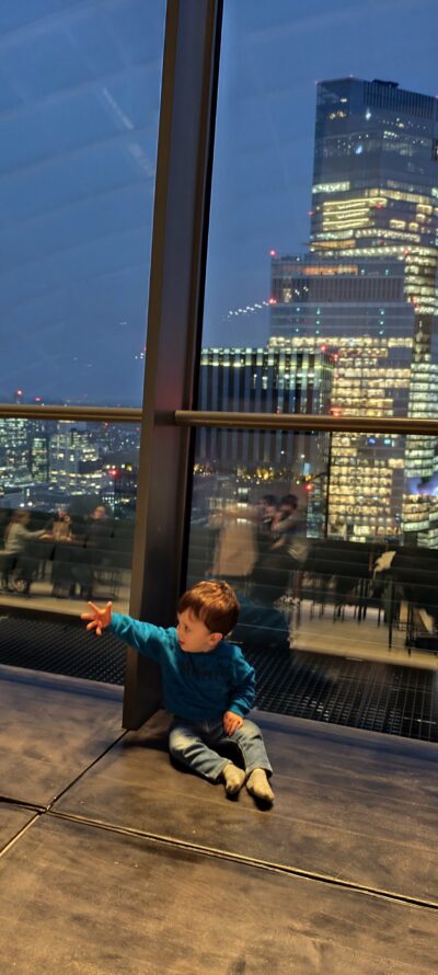 Londres 31 oct 2025 — 174