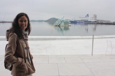 'She Lies' frente a la Ópera con ferry DFDS