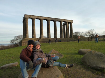 Calton Hill — National Monument (columnas dóricas)