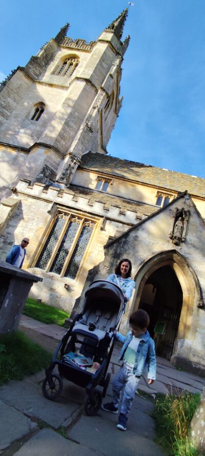 Castle Combe, iglesia St Andrew y paseo por el pueblo